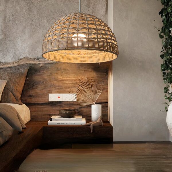 Bali hanging lamp in rounded rattan for a bedroom
