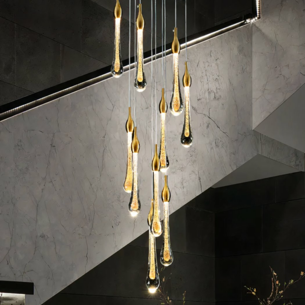 Suspension drop in fine, shiny gold crystal