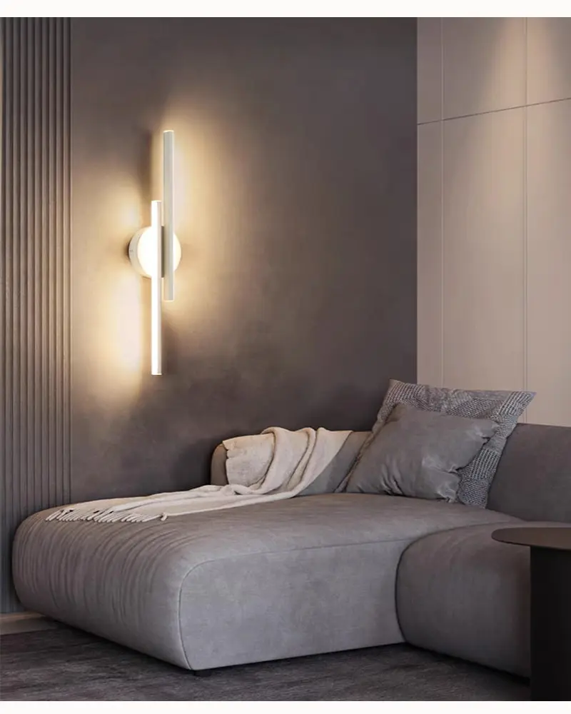 Modern design linear wall light