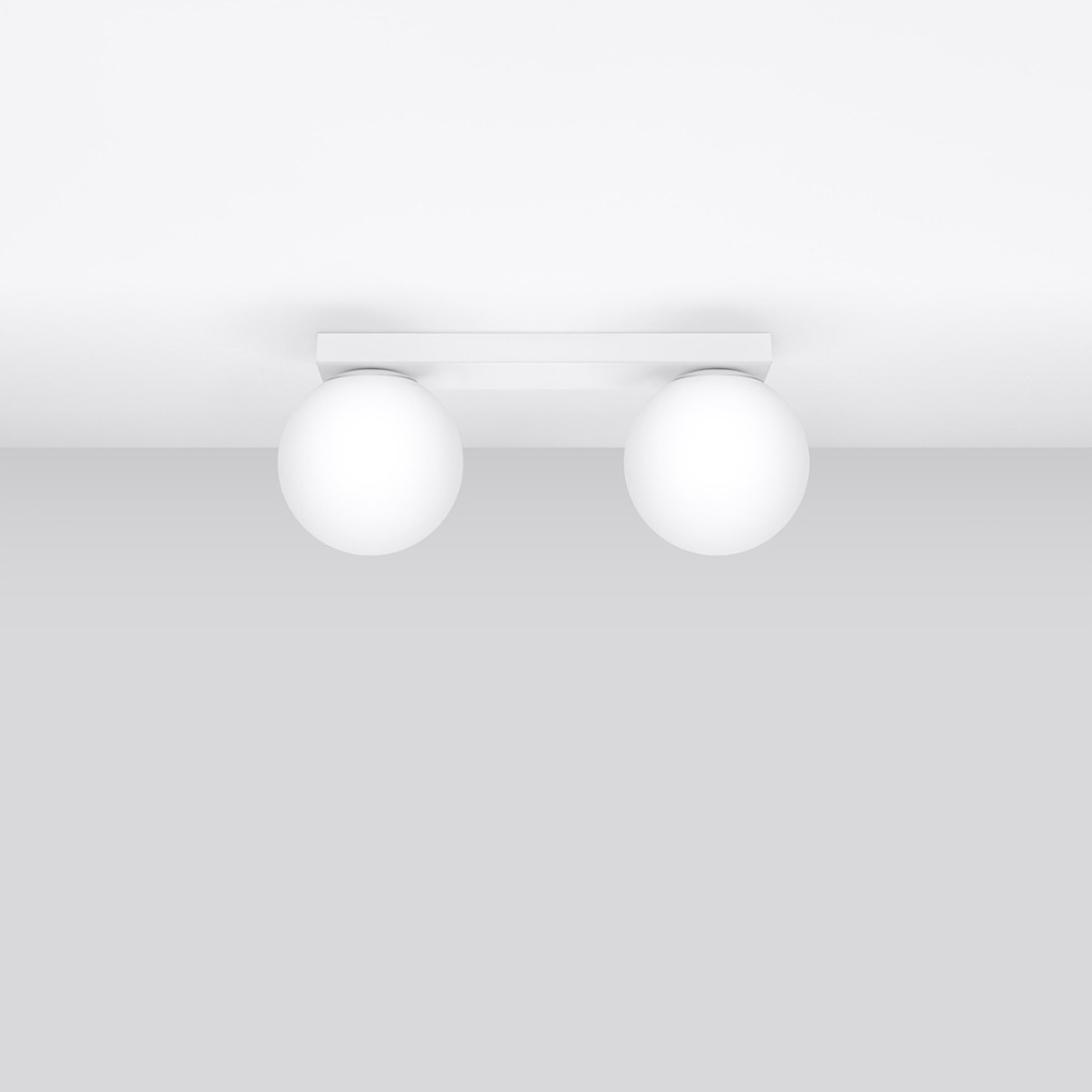 IMG_17_09_25_lustre_plafonnier_blanc_verre_lumiere_douce_elegante_7.jpg White ceiling light with two round opal glass globes side by side