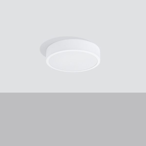 White round flush ceiling light with a slim illuminated ring