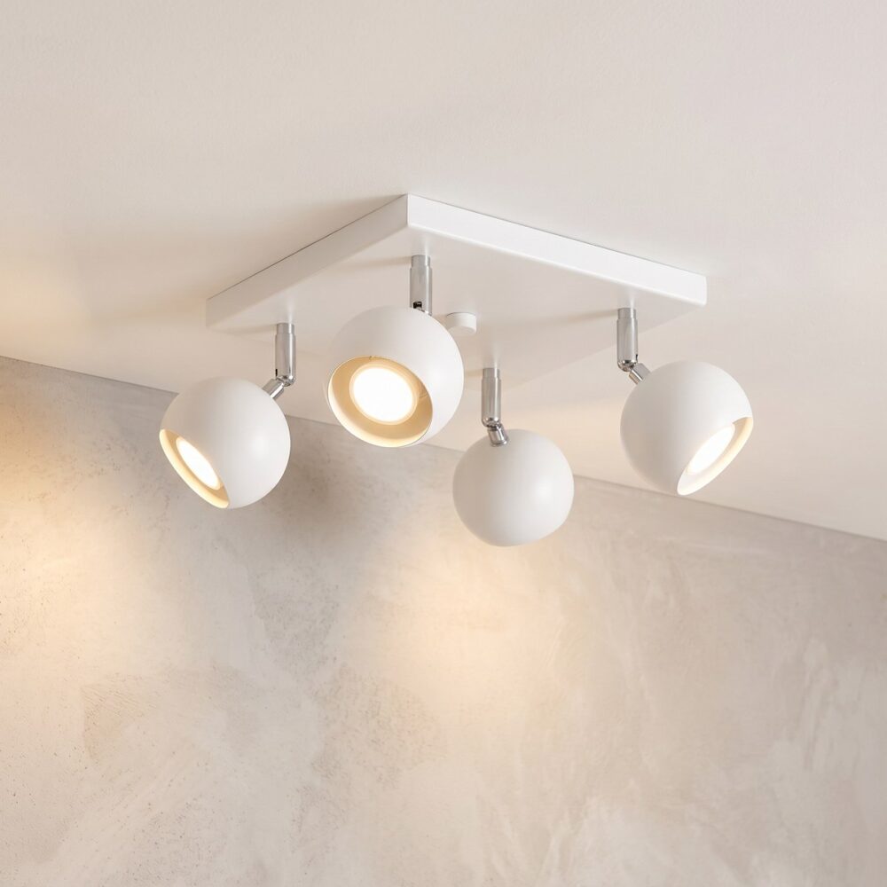 Square ceiling light with 4 adjustable ball spots