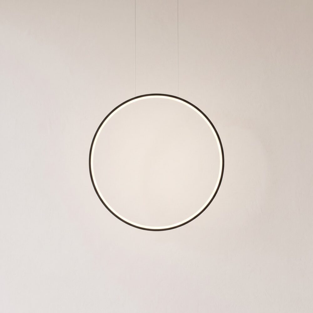 Vertical LED ring pendant light, 55 cm, 3 finishes